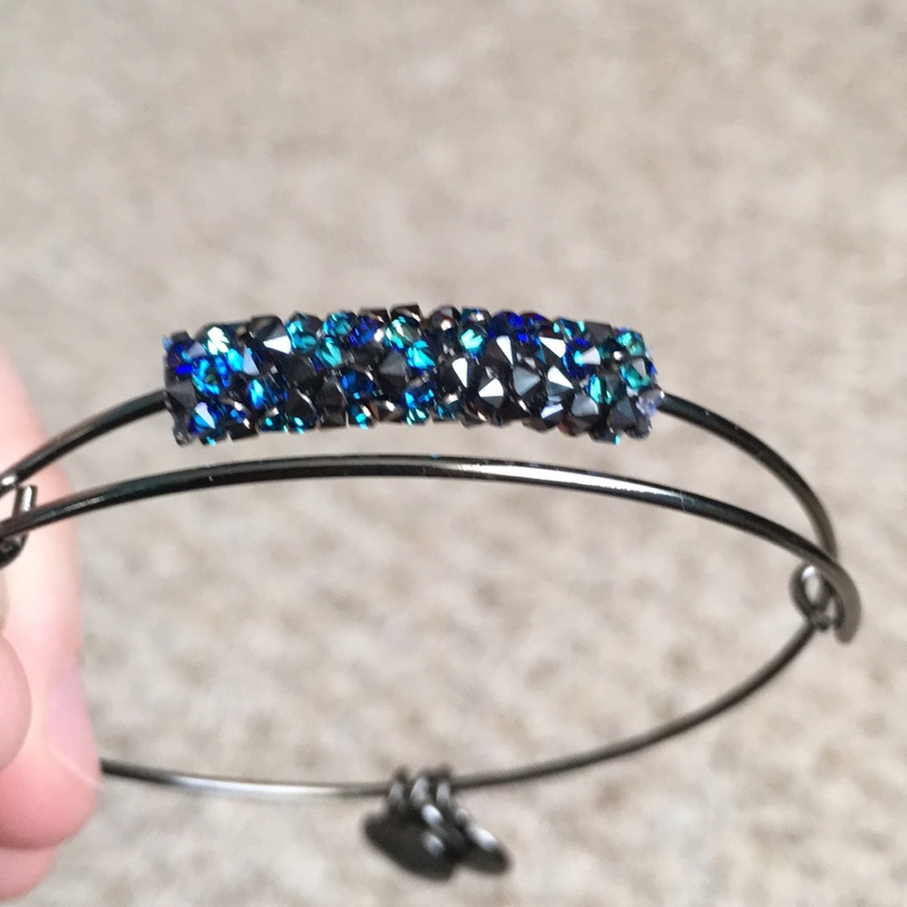 Alex and Ani Mermaid Tail crystal bar bangle